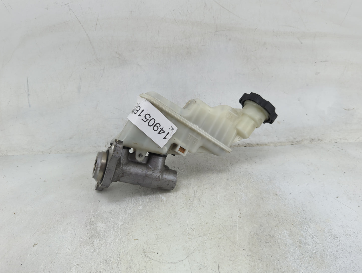 2012-2017 Hyundai Accent Brake Master Cylinder 1490518 - Oemusedautoparts1.com