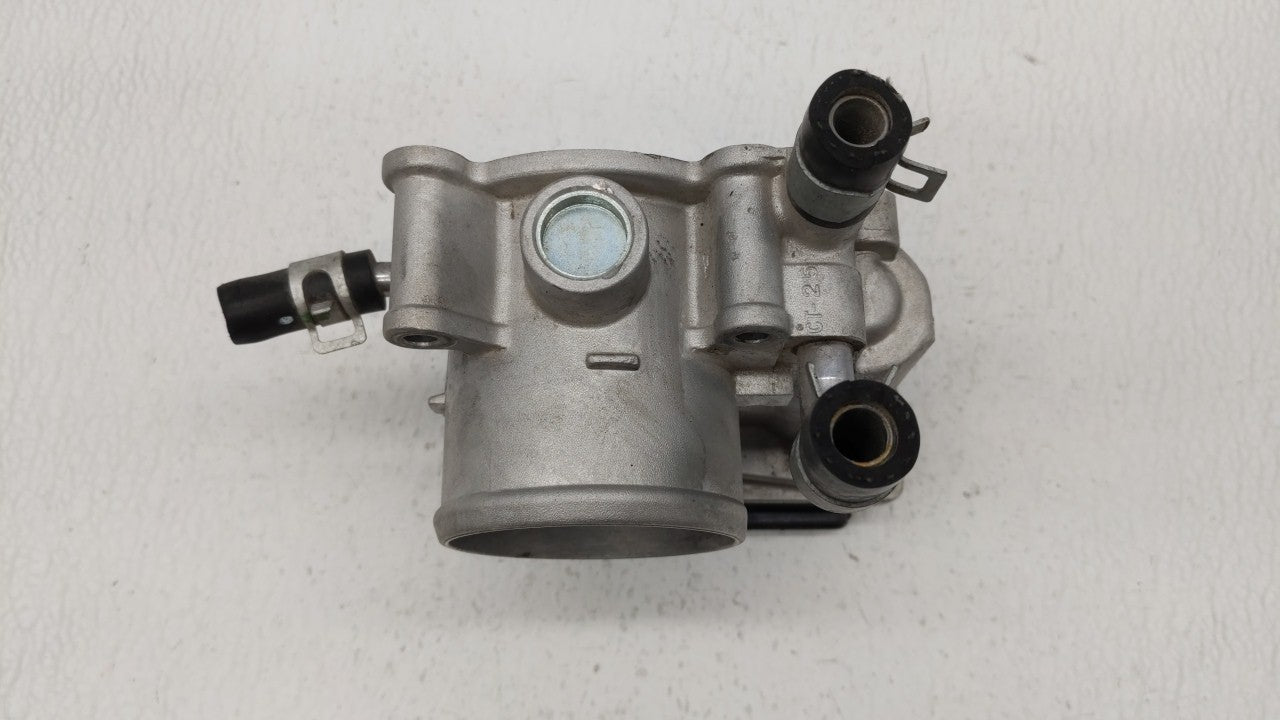 2012-2019 Hyundai Accent Throttle Body P/N:35100-2B300 Fits Fits 2012 2013 2014 2015 2016 2017 2018 2019 OEM Used Auto Parts