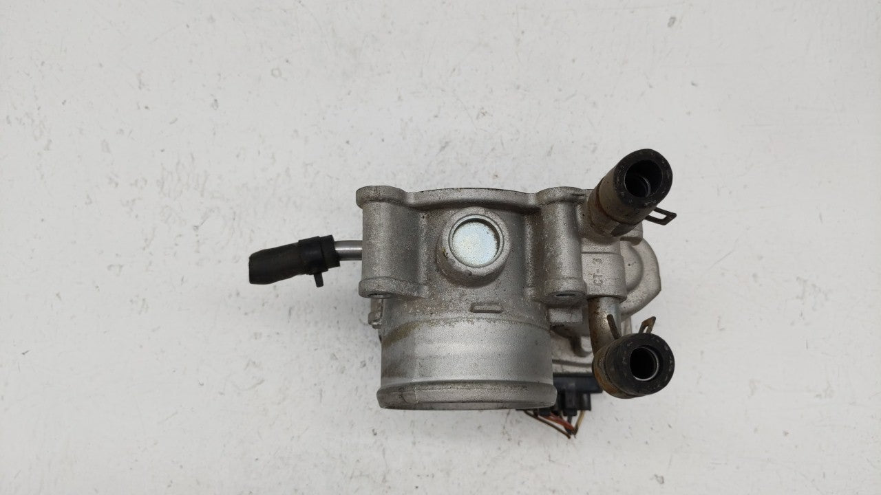 2012-2019 Hyundai Accent Throttle Body P/N:35100-2B300 Fits Fits 2012 2013 2014 2015 2016 2017 2018 2019 OEM Used Auto Parts