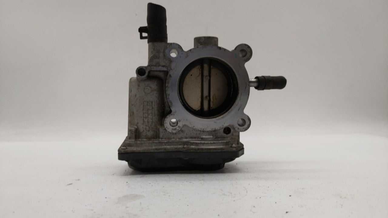 2012-2019 Hyundai Accent Throttle Body P/N:5302-1S02 35100-2B300 Fits Fits 2012 2013 2014 2015 2016 2017 2018 2019 OEM Used 