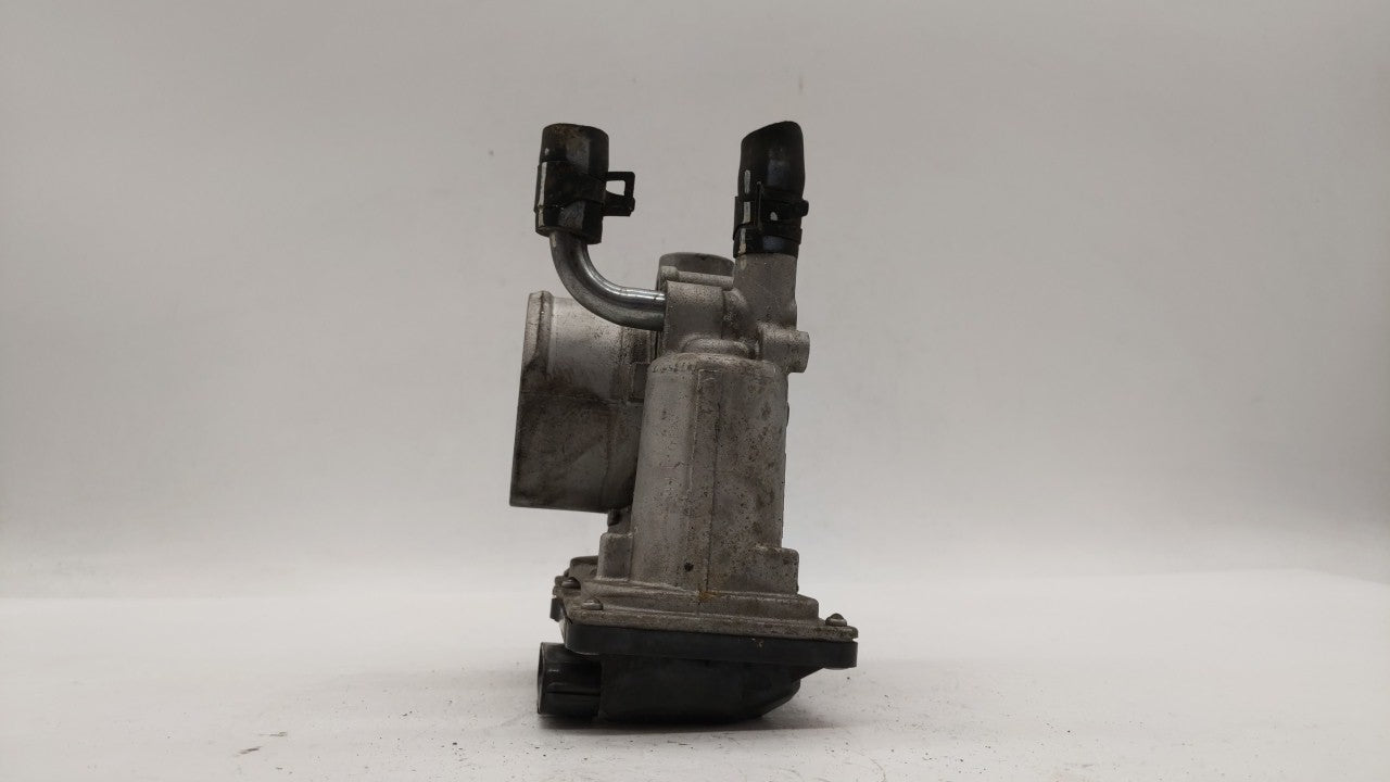 2012-2019 Hyundai Accent Throttle Body P/N:5302-1S02 35100-2B300 Fits Fits 2012 2013 2014 2015 2016 2017 2018 2019 OEM Used 