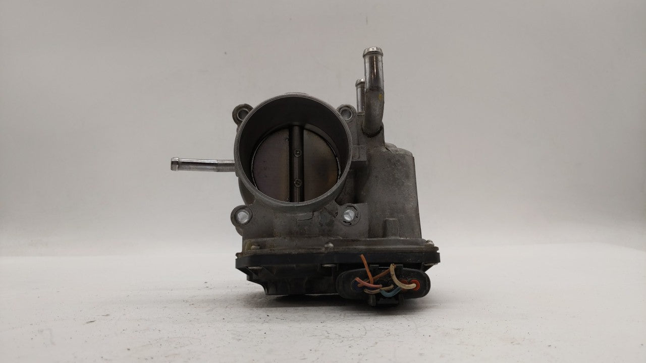 2012-2019 Hyundai Accent Throttle Body P/N:5302-1S02 35100-2B300 Fits Fits 2012 2013 2014 2015 2016 2017 2018 2019 OEM Used 