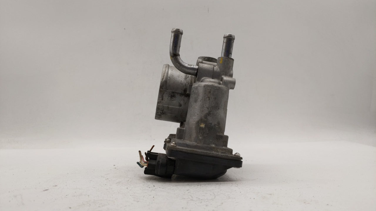 2012-2019 Hyundai Accent Throttle Body P/N:5302-1S02 35100-2B300 Fits Fits 2012 2013 2014 2015 2016 2017 2018 2019 OEM Used 