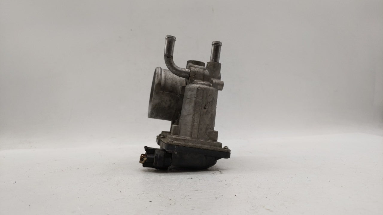 2012-2019 Hyundai Accent Throttle Body P/N:5302-1S02 35100-2B300 Fits Fits 2012 2013 2014 2015 2016 2017 2018 2019 OEM Used 