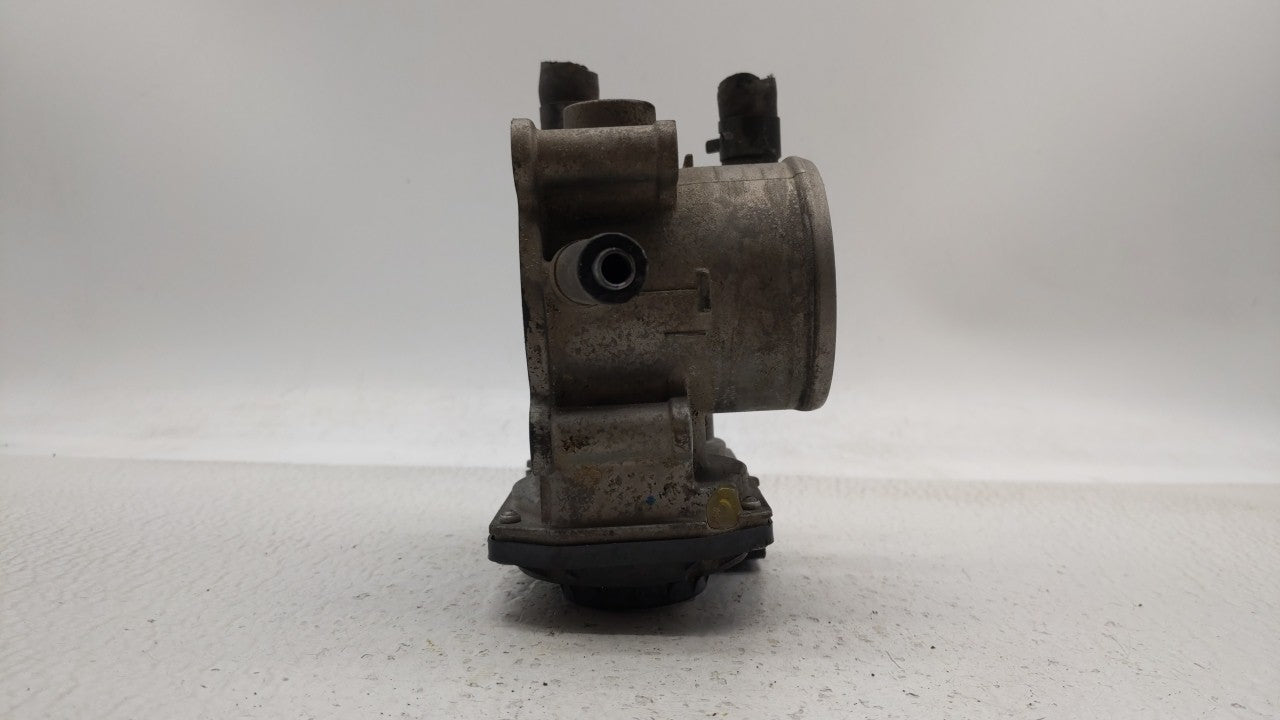 2012-2019 Hyundai Accent Throttle Body P/N:5302-1S02 35100-2B300 Fits Fits 2012 2013 2014 2015 2016 2017 2018 2019 OEM Used 
