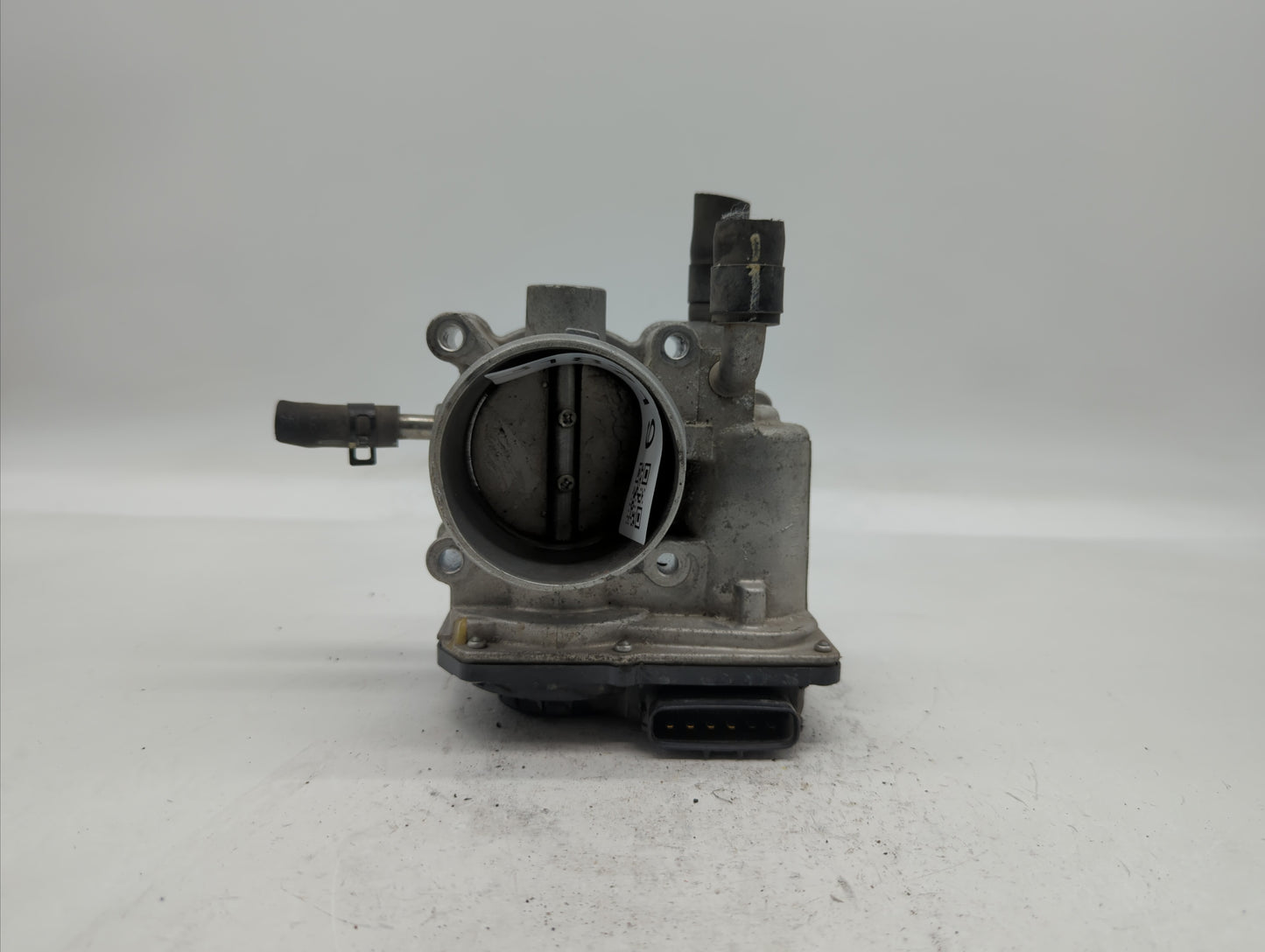 2012-2019 Hyundai Accent Throttle Body P/N:35100-2B310 5302-1S02, 35100-2B300 Fits Fits 2012 2013 2014 2015 2016 2017 2018 2