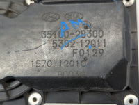 2012-2019 Hyundai Accent Throttle Body P/N:35100-2B300 Fits Fits 2012 2013 2014 2015 2016 2017 2018 2019 OEM Used Auto Parts
