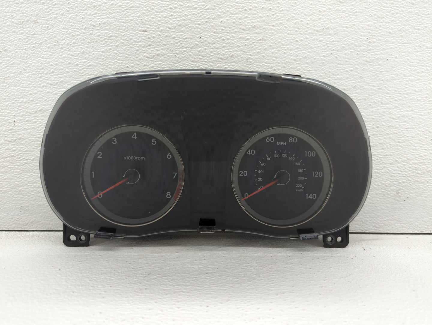 2012-2013 Hyundai Accent Instrument Cluster Speedometer Gauges P/N:94001-R1530 94001-1R030 Fits Fits 2012 2013 OEM Used Auto