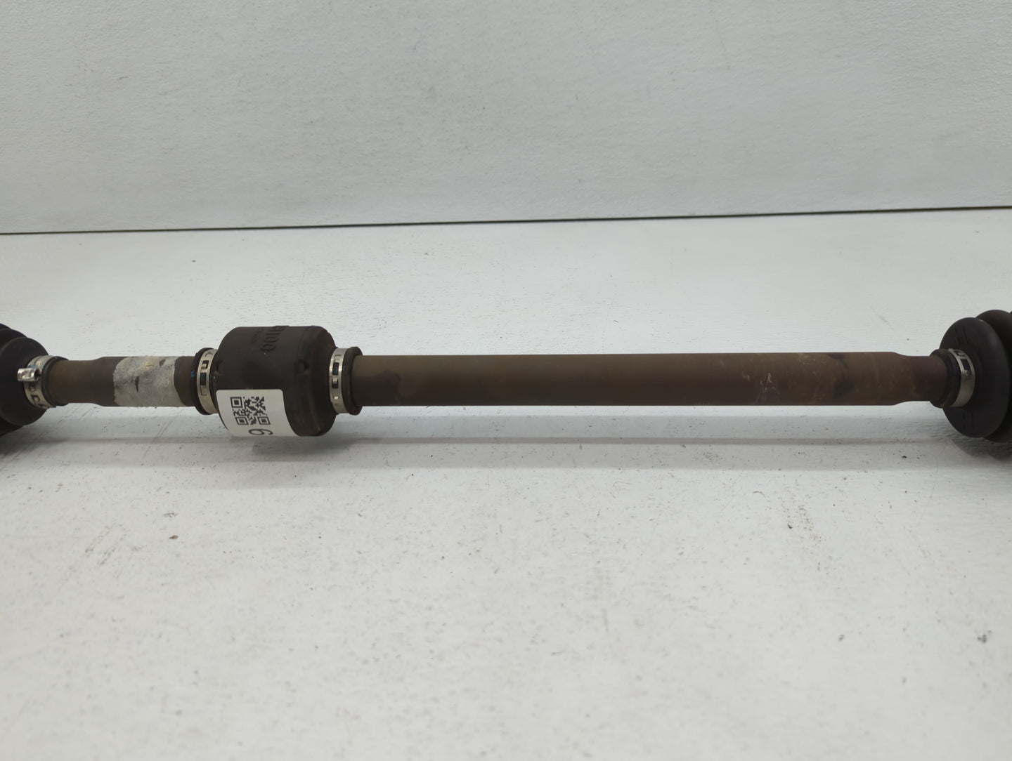 2012-2017 Hyundai Accent Axle Shaft Front Passenger Cv C/v - Oemusedautoparts1.com