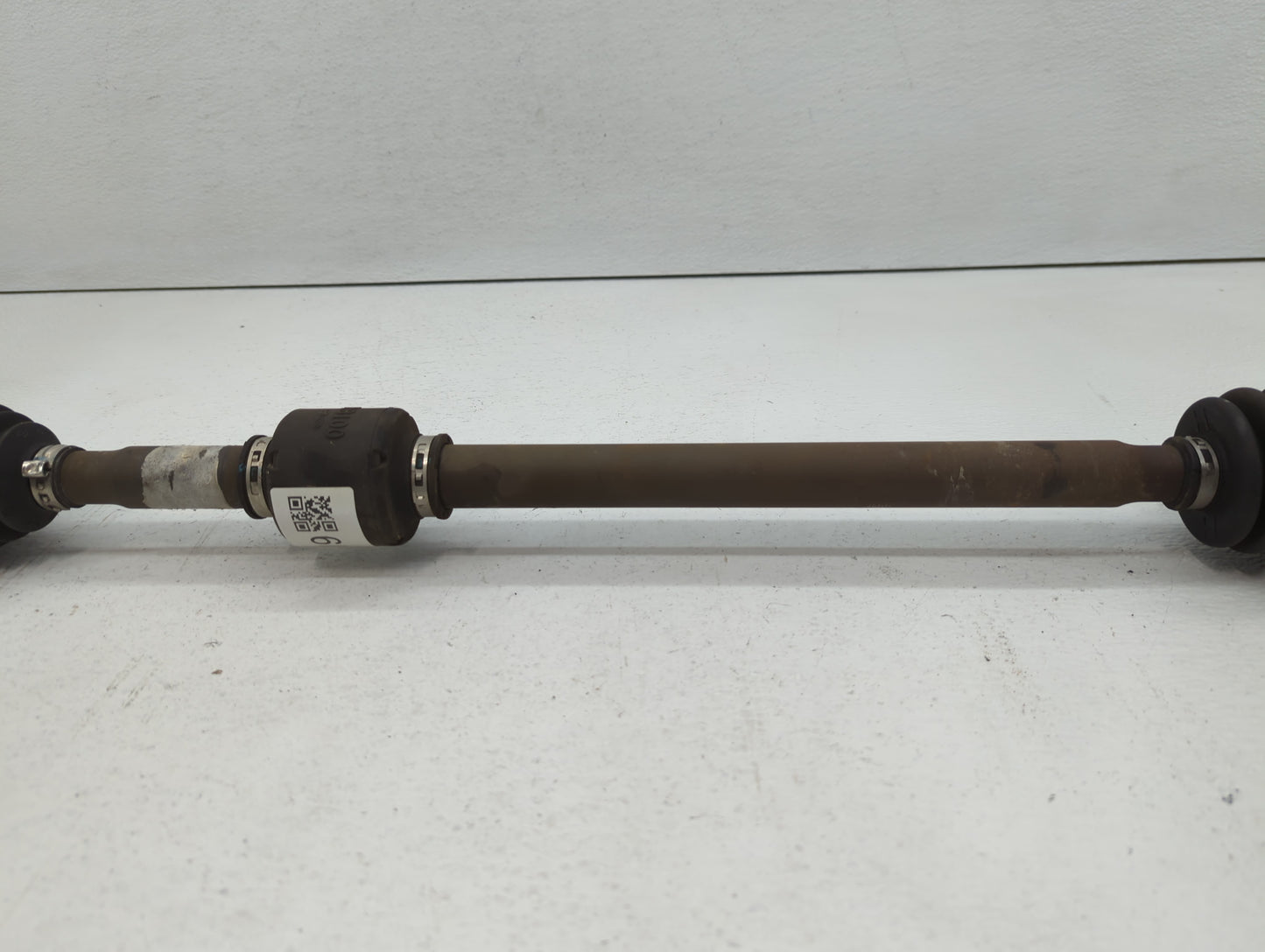 2012-2017 Hyundai Accent Axle Shaft Front Passenger Cv C/v - Oemusedautoparts1.com