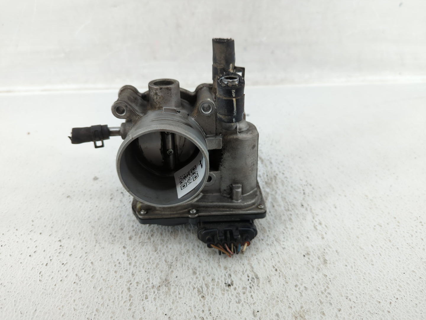 2012-2019 Hyundai Accent Throttle Body P/N:35100-2E000 35100-2B300 Fits Fits 2012 2013 2014 2015 2016 2017 2018 2019 OEM Use