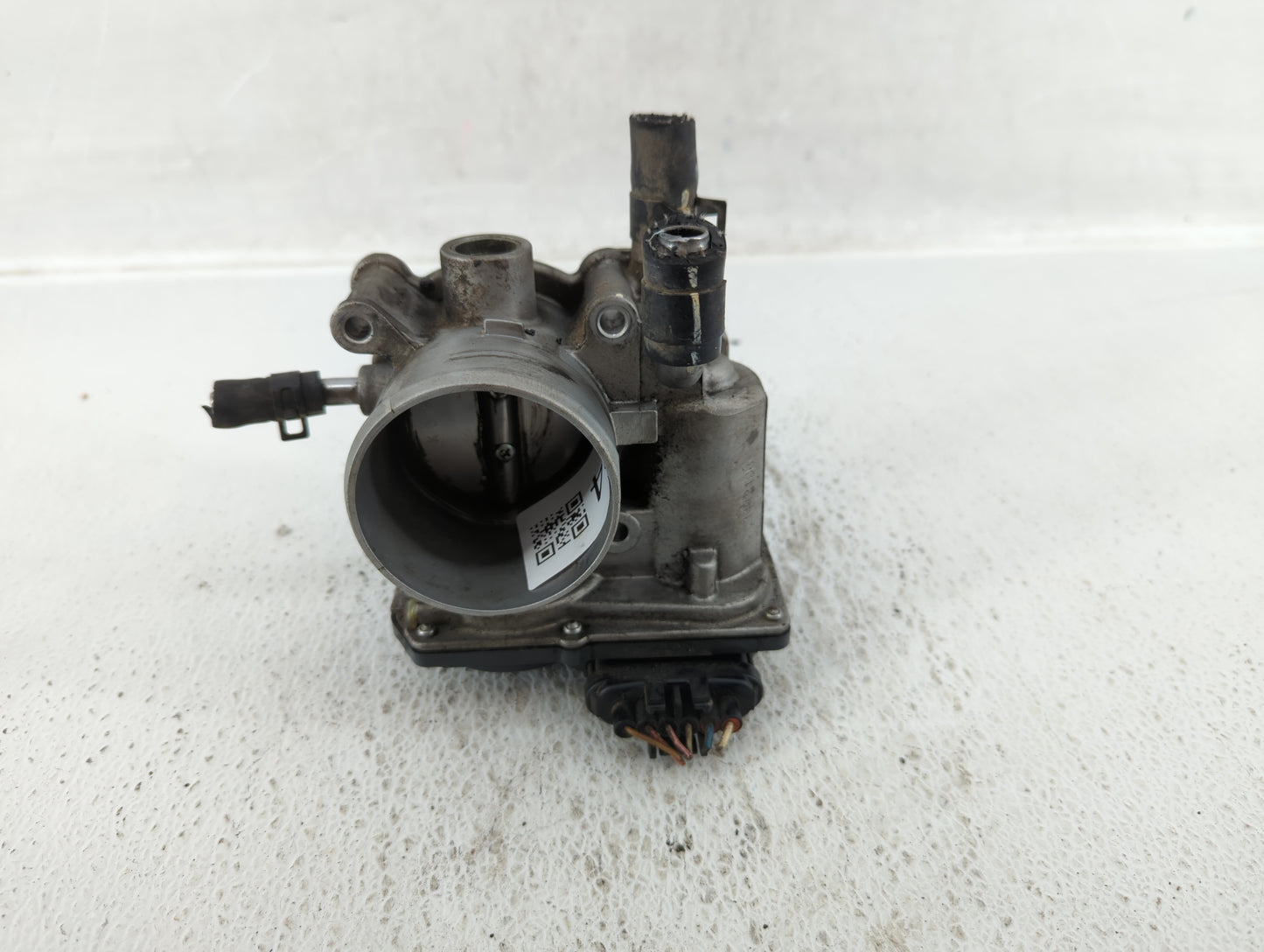 2012-2019 Hyundai Accent Throttle Body P/N:35100-2E000 35100-2B300 Fits Fits 2012 2013 2014 2015 2016 2017 2018 2019 OEM Use