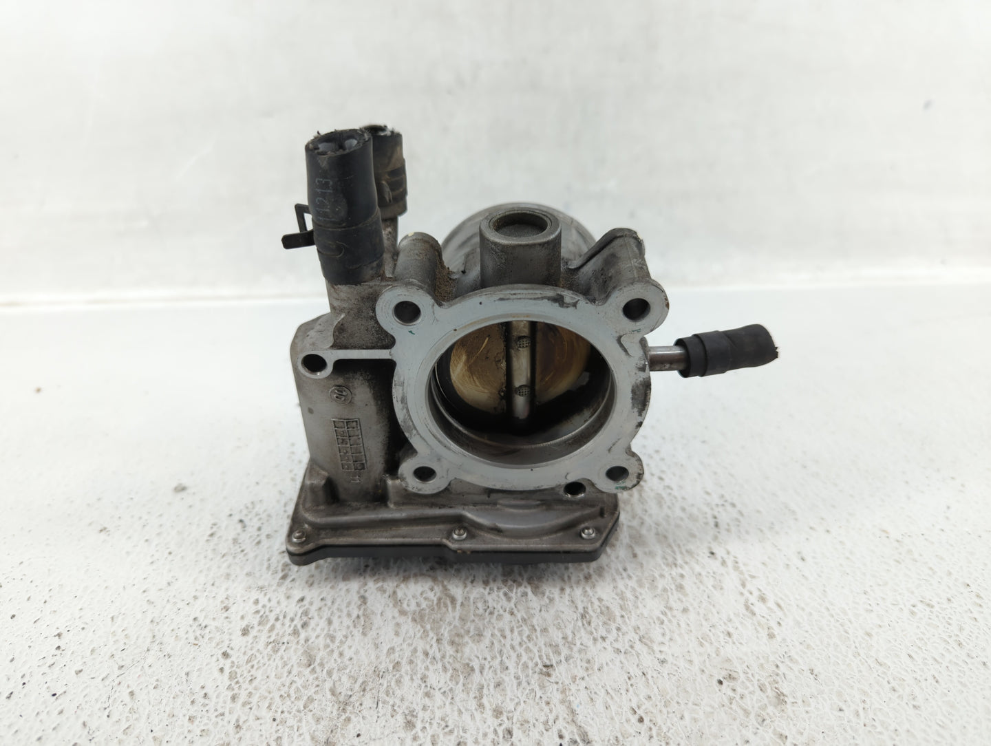 2012-2019 Hyundai Accent Throttle Body P/N:35100-2E000 35100-2B300 Fits Fits 2012 2013 2014 2015 2016 2017 2018 2019 OEM Use