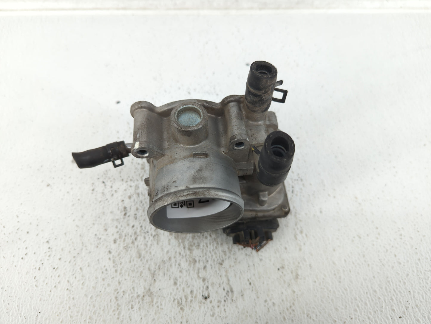 2012-2019 Hyundai Accent Throttle Body P/N:35100-2E000 35100-2B300 Fits Fits 2012 2013 2014 2015 2016 2017 2018 2019 OEM Use