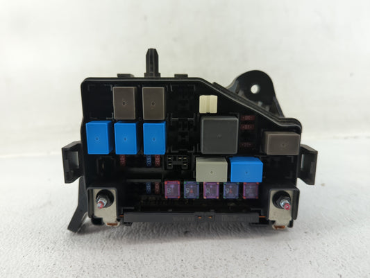 2012-2013 Hyundai Accent Fusebox Fuse Box Panel Relay Module P/N:91221-1R472 Fits Fits 2012 2013 OEM Used Auto Parts