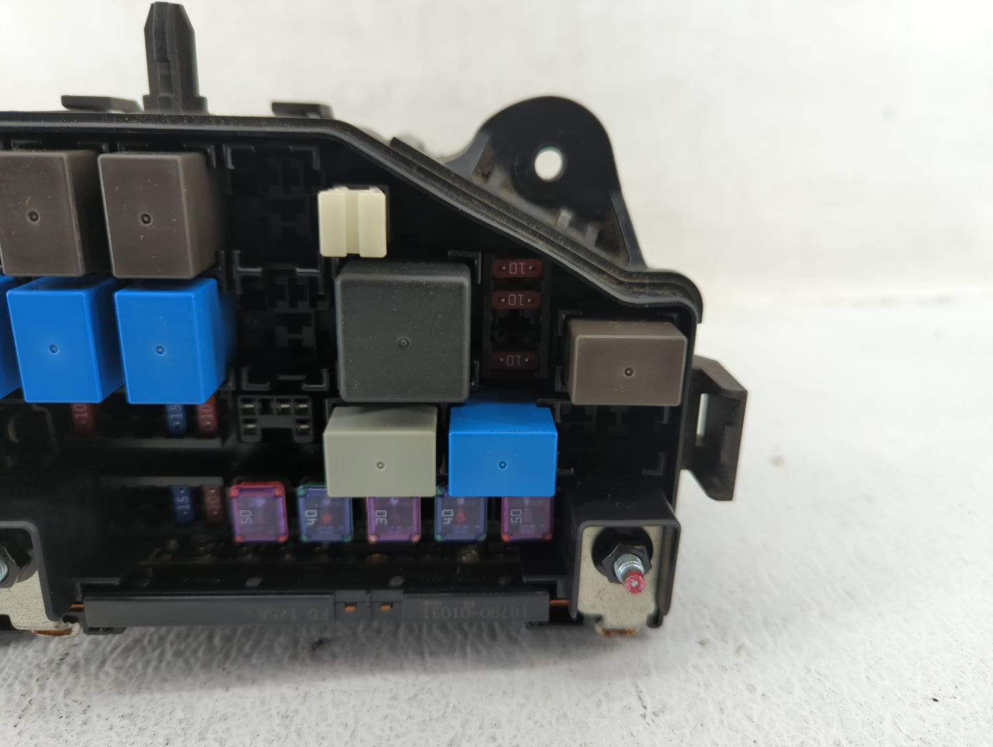 2012-2013 Hyundai Accent Fusebox Fuse Box Panel Relay Module P/N:91221-1R472 Fits Fits 2012 2013 OEM Used Auto Parts - Oemus