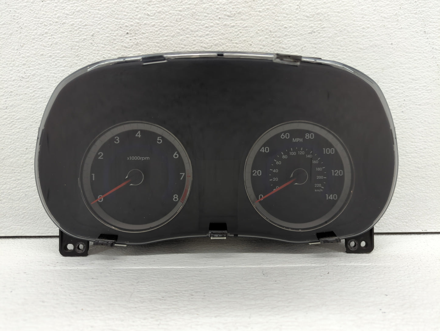 2012-2013 Hyundai Accent Instrument Cluster Speedometer Gauges P/N:94001-1R000 Fits Fits 2012 2013 OEM Used Auto Parts - Oem