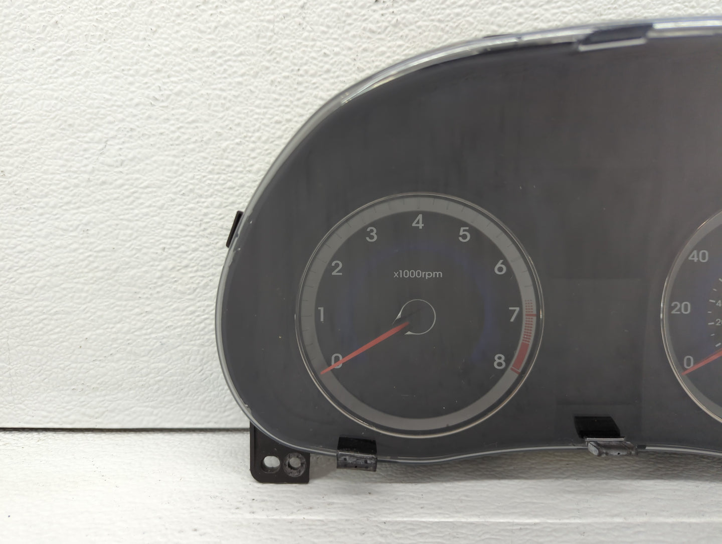 2012-2013 Hyundai Accent Instrument Cluster Speedometer Gauges P/N:94001-1R000 Fits Fits 2012 2013 OEM Used Auto Parts - Oem