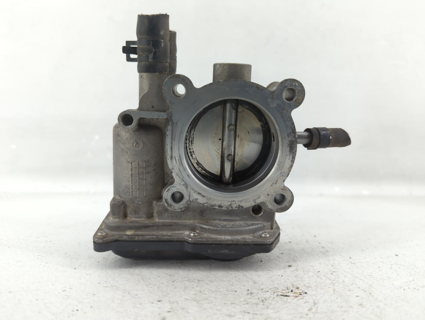 2012-2019 Hyundai Accent Throttle Body P/N:5301 3P24 35100-2B300 Fits Fits 2012 2013 2014 2015 2016 2017 2018 2019 OEM Used 