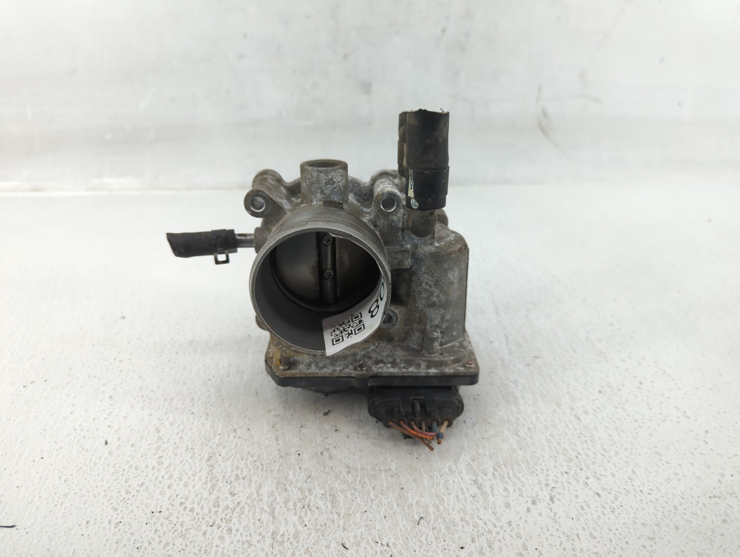 2012-2019 Hyundai Accent Throttle Body P/N:35100-2B300 Fits Fits 2012 2013 2014 2015 2016 2017 2018 2019 OEM Used Auto Parts