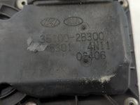 2012-2019 Hyundai Accent Throttle Body P/N:35100-2B300 Fits Fits 2012 2013 2014 2015 2016 2017 2018 2019 OEM Used Auto Parts