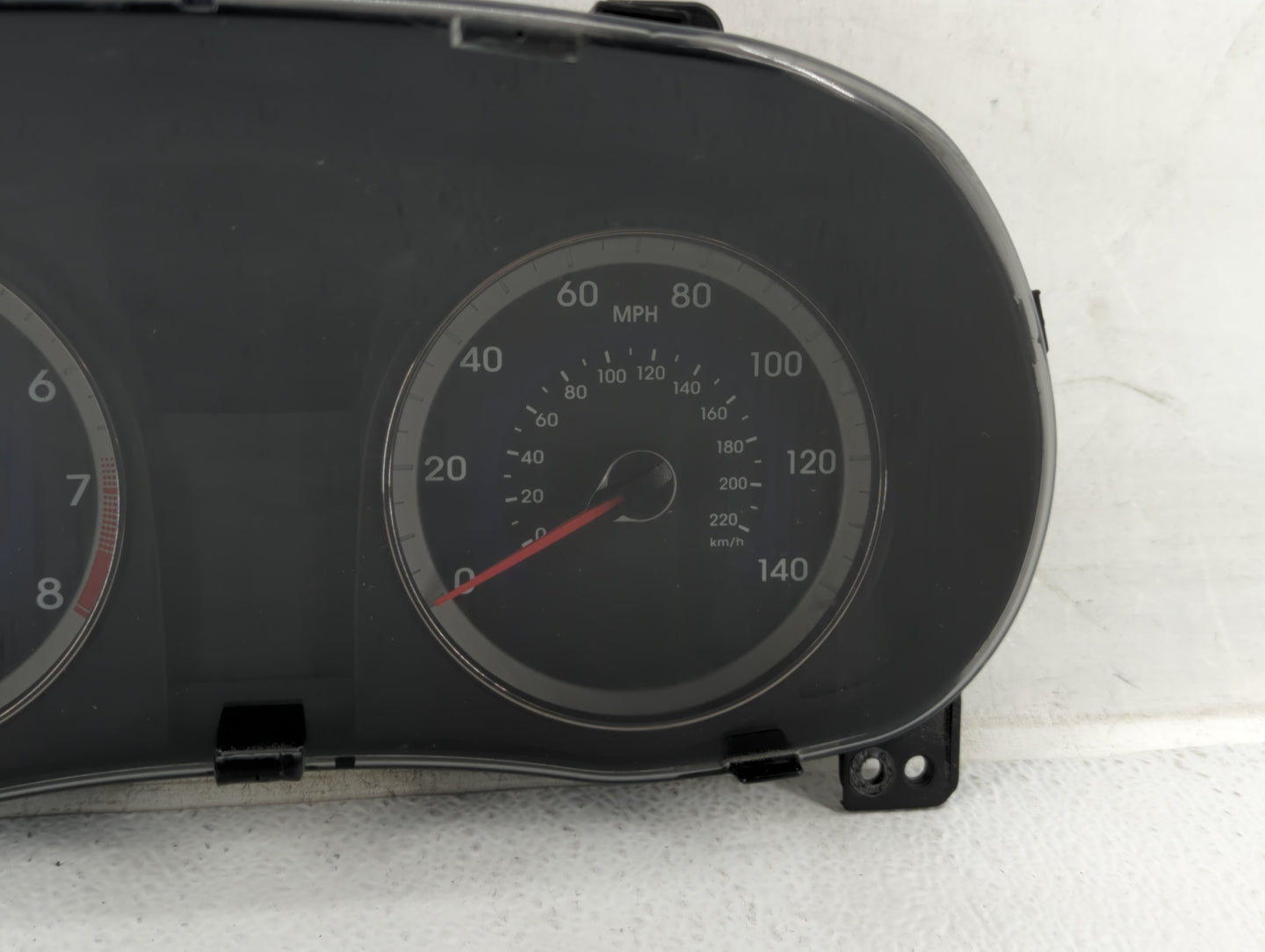 2012-2013 Hyundai Accent Instrument Cluster Speedometer Gauges P/N:94001-R510 Fits Fits 2012 2013 OEM Used Auto Parts - Oemu