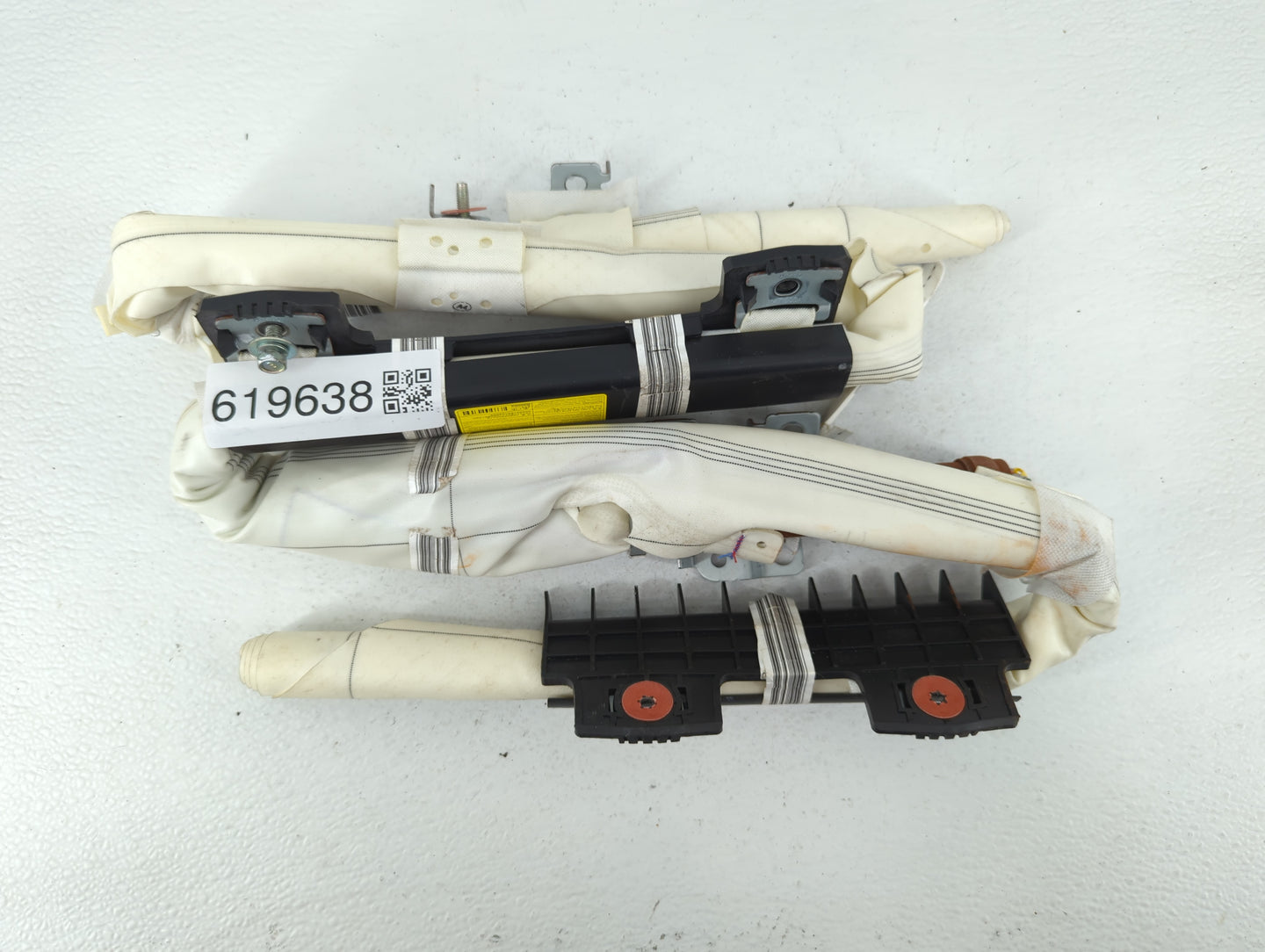 2012-2014 Hyundai Accent Air Bag Driver Left Steering Wheel Mounted P/N:635388401 80410-J0000 Fits Fits 2012 2013 2014 OEM U