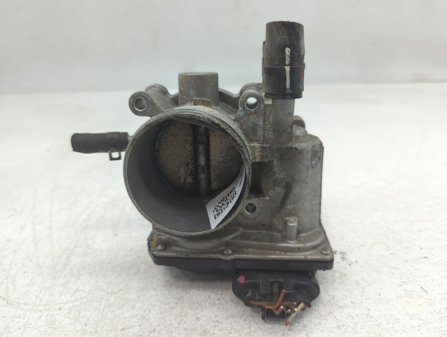 2012-2019 Hyundai Accent Throttle Body P/N:5301 12N16 35100-2B300 Fits Fits 2012 2013 2014 2015 2016 2017 2018 2019 OEM Used