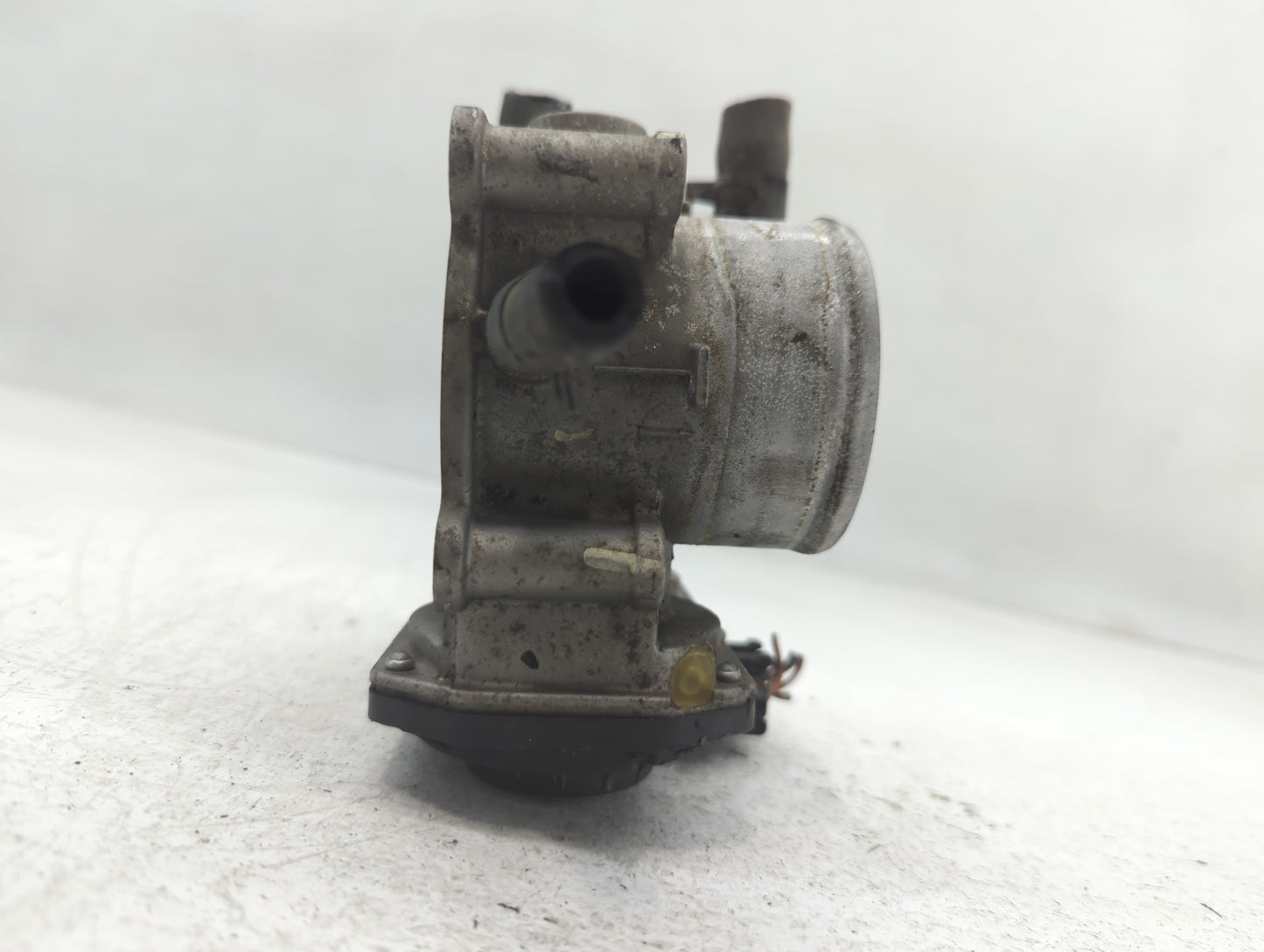2012-2019 Hyundai Accent Throttle Body P/N:5301 12N16 35100-2B300 Fits Fits 2012 2013 2014 2015 2016 2017 2018 2019 OEM Used