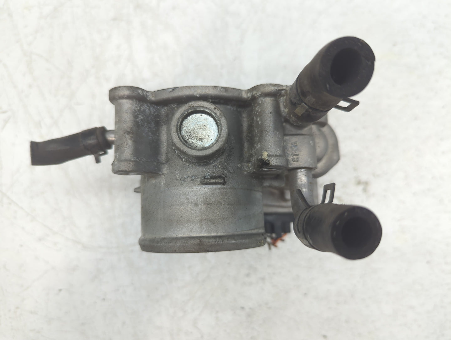 2012-2019 Hyundai Accent Throttle Body P/N:5301 3P24 35100-2B300 Fits Fits 2012 2013 2014 2015 2016 2017 2018 2019 OEM Used 