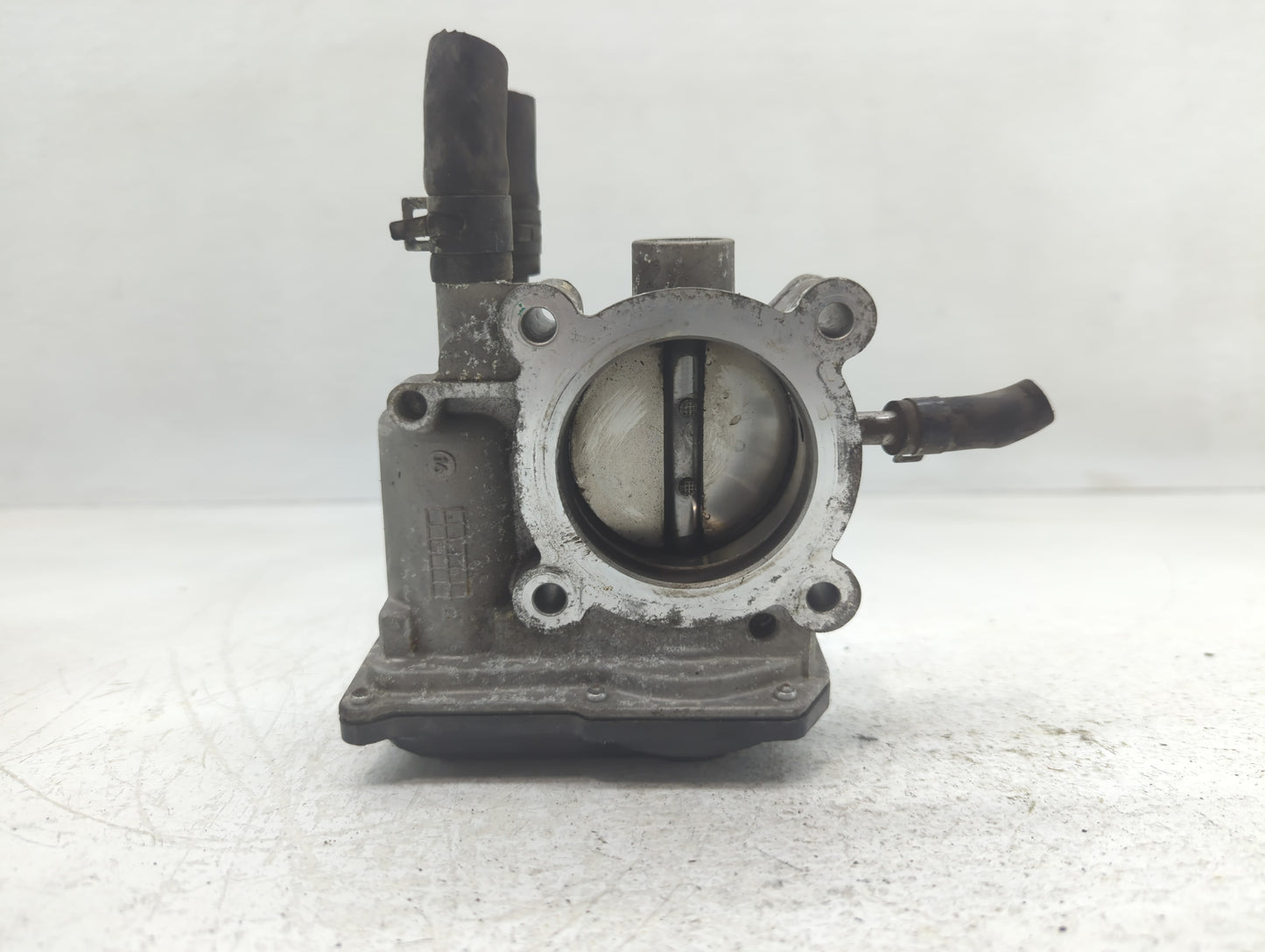 2012-2019 Hyundai Accent Throttle Body P/N:5301 3P24 35100-2B300 Fits Fits 2012 2013 2014 2015 2016 2017 2018 2019 OEM Used 