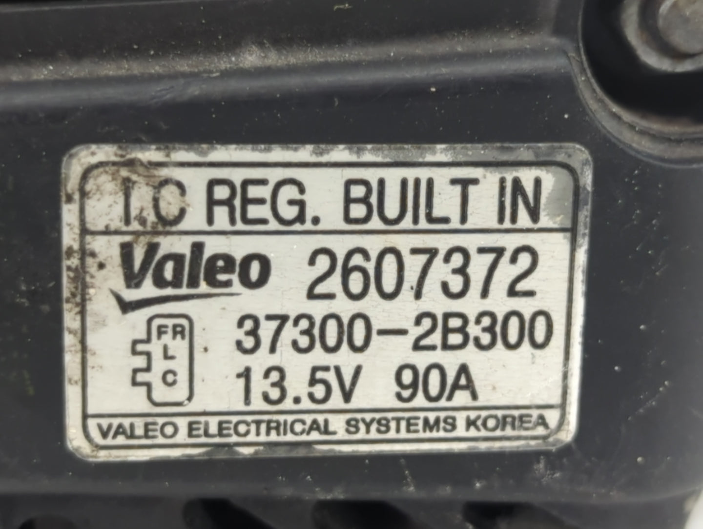 2012-2014 Hyundai Accent Alternator Replacement Generator Charging Assembly Engine OEM P/N:2607372 37300-2B300 Fits OEM Used