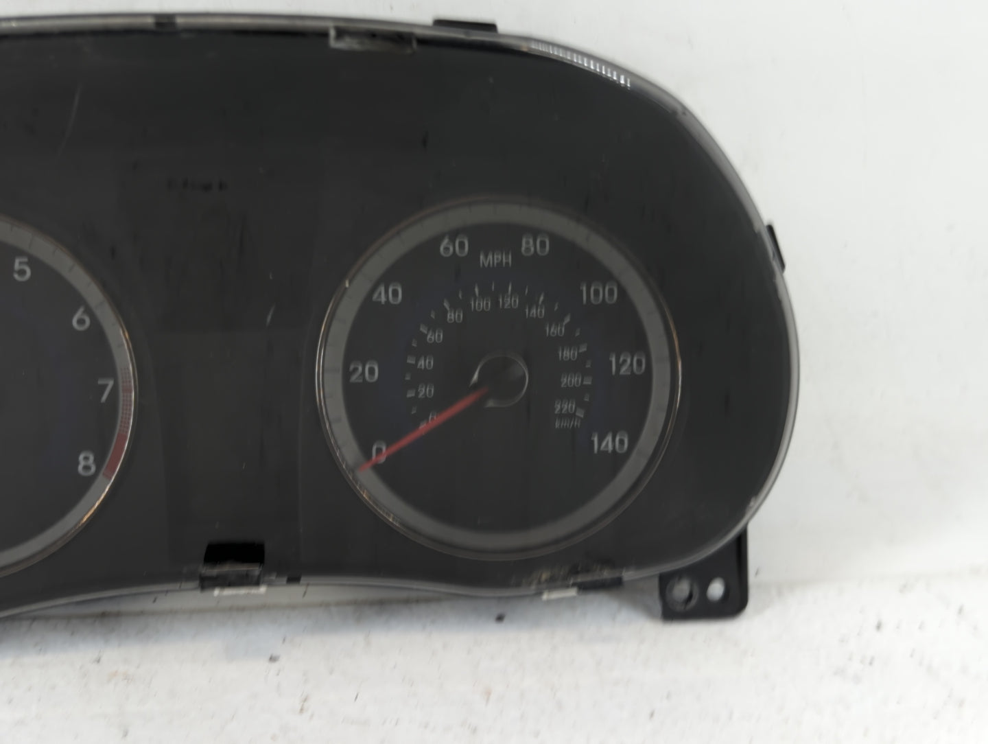 2012-2013 Hyundai Accent Instrument Cluster Speedometer Gauges P/N:94001-1R000 Fits Fits 2012 2013 OEM Used Auto Parts - Oem