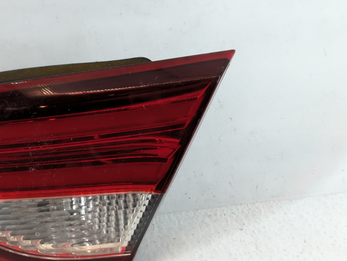 2012-2014 Hyundai Accent Tail Light Assembly Passenger Right OEM P/N:BDM92404000 Fits Fits 2012 2013 2014 OEM Used Auto Part