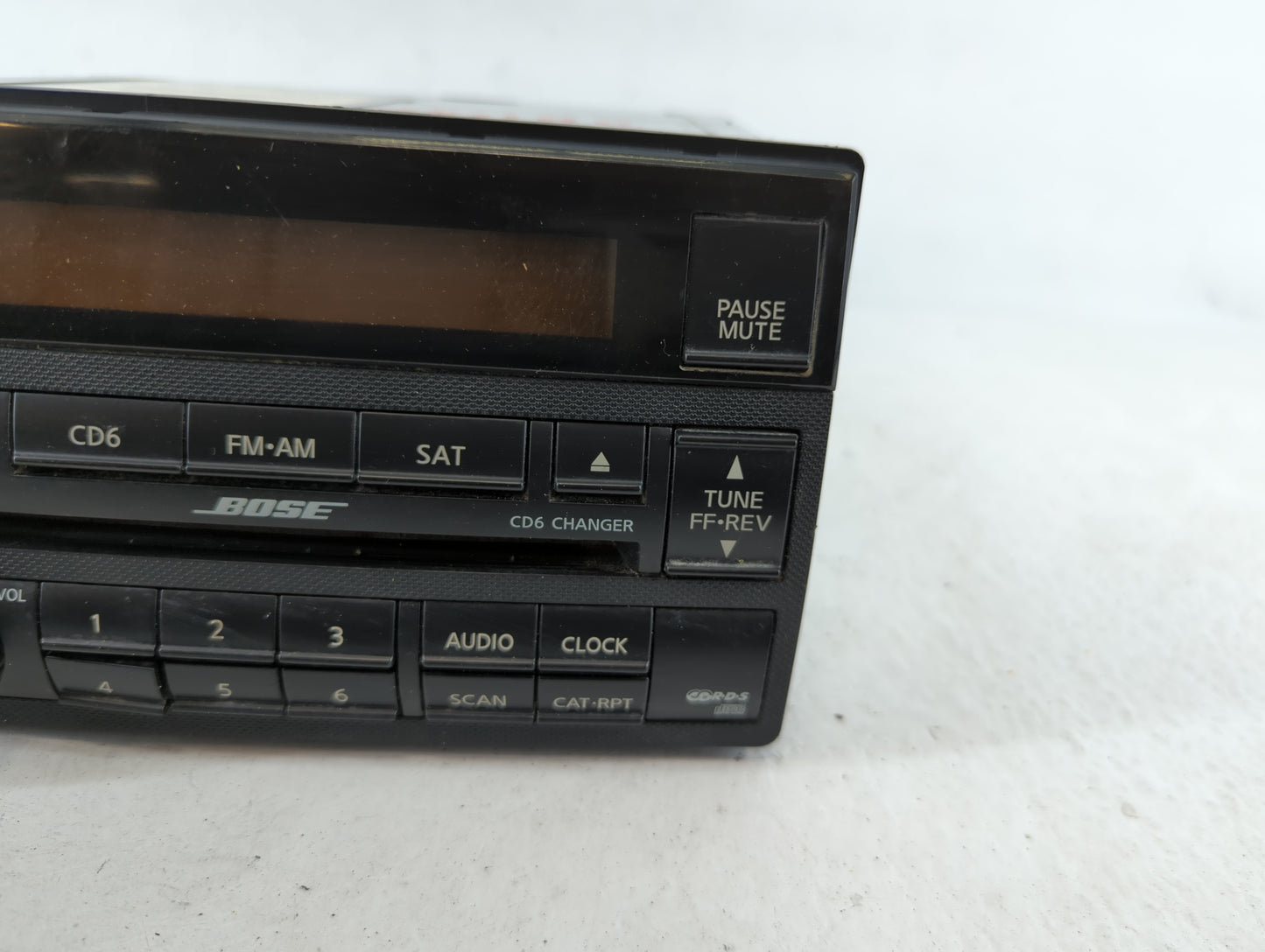 2012-2012 Hyundai Accent Am Fm Cd Player Radio Receiver - Oemusedautoparts1.com
