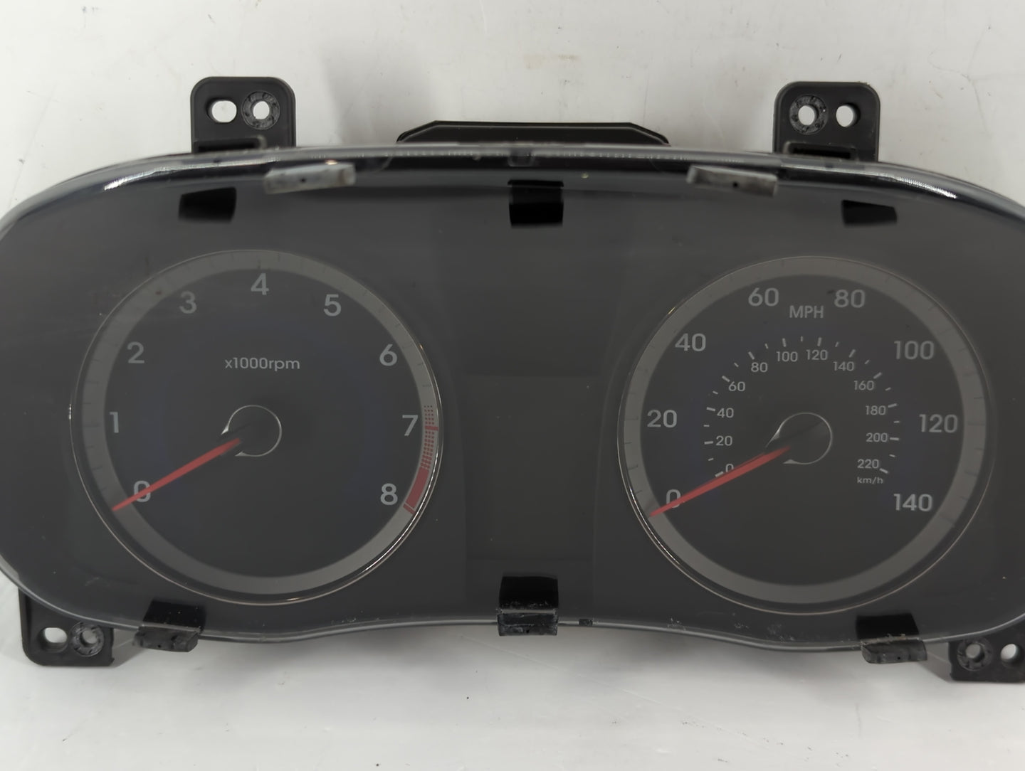 2012-2013 Hyundai Accent Instrument Cluster Speedometer Gauges P/N:94001-1R020 Fits Fits 2012 2013 OEM Used Auto Parts - Oem
