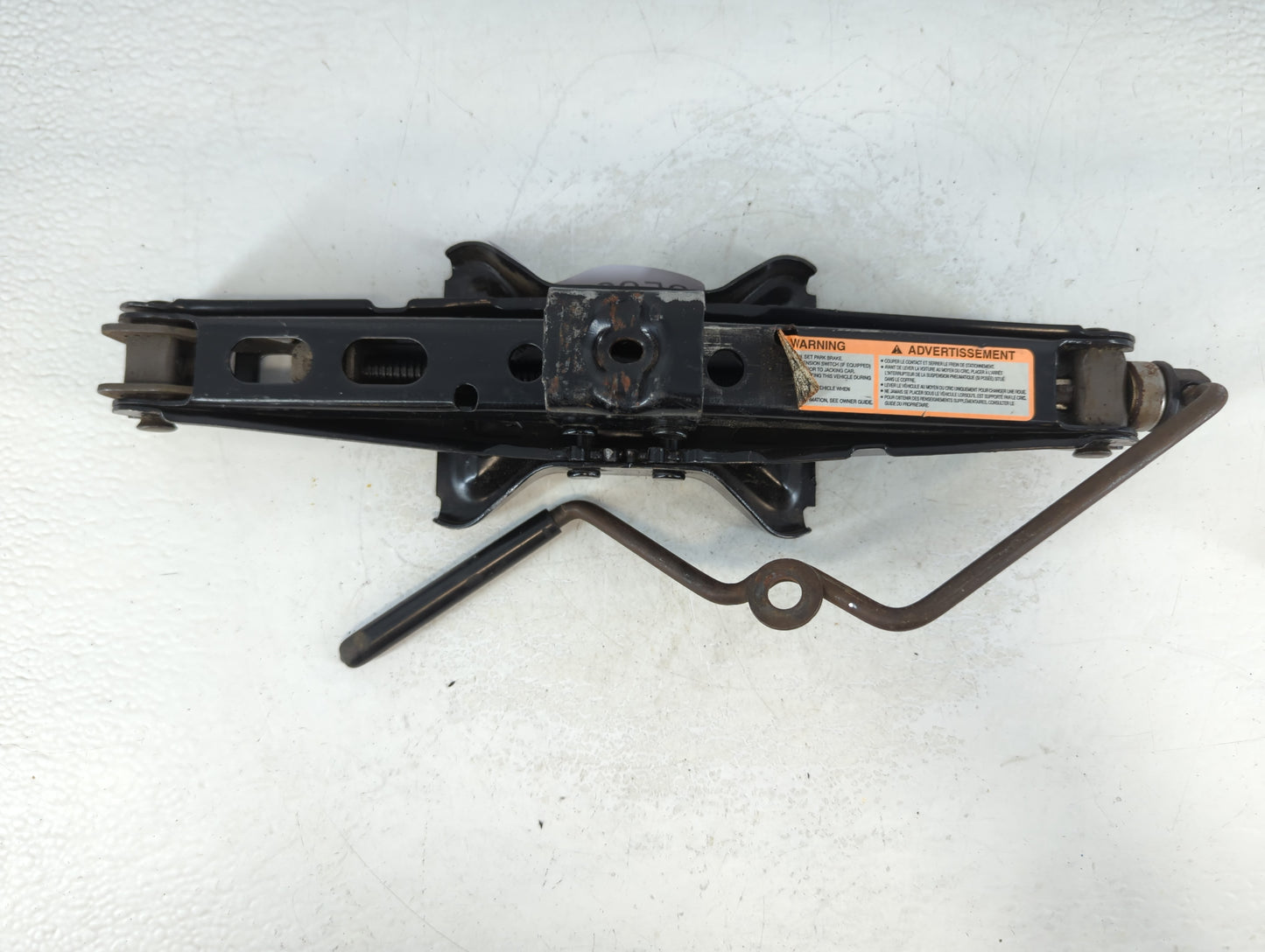 2012 Hyundai Accent Spare Scissor Car Jack - Oemusedautoparts1.com