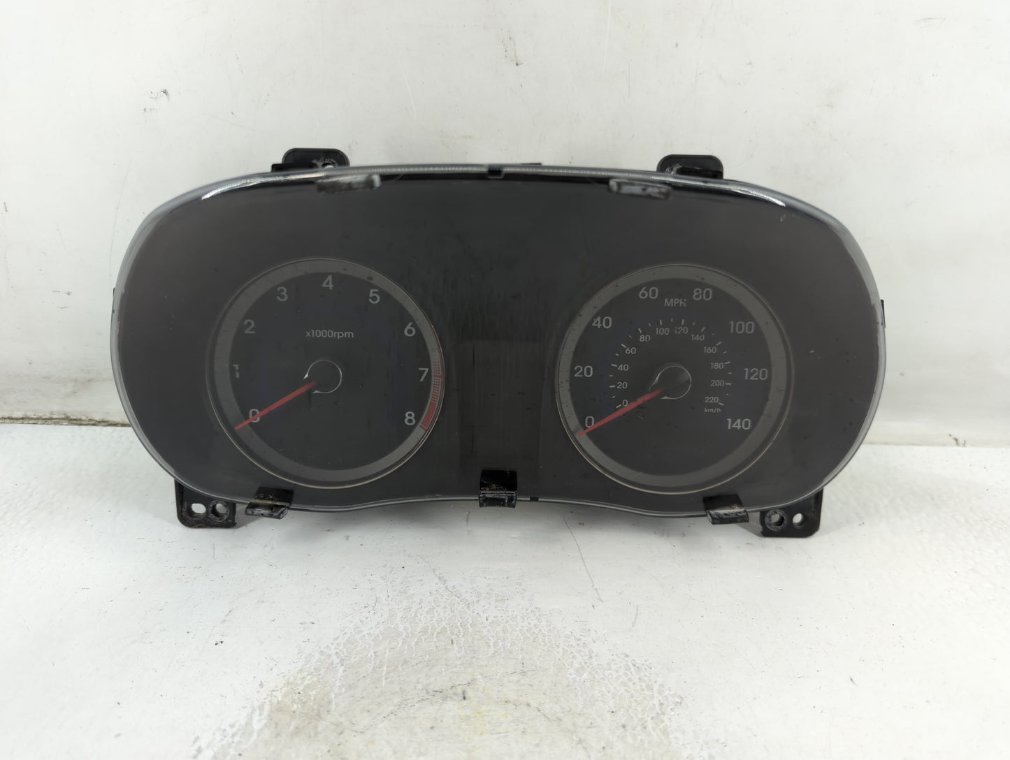 2012-2014 Hyundai Accent Instrument Cluster Speedometer Gauges P/N:94001-1R000 Fits Fits 2012 2013 2014 OEM Used Auto Parts 