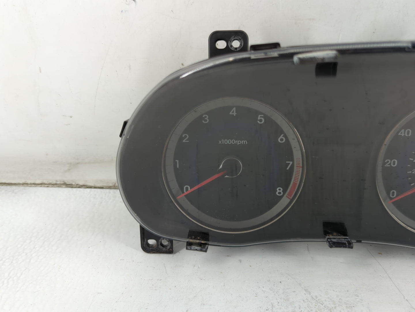 2012-2014 Hyundai Accent Instrument Cluster Speedometer Gauges P/N:94001-1R000 Fits Fits 2012 2013 2014 OEM Used Auto Parts 