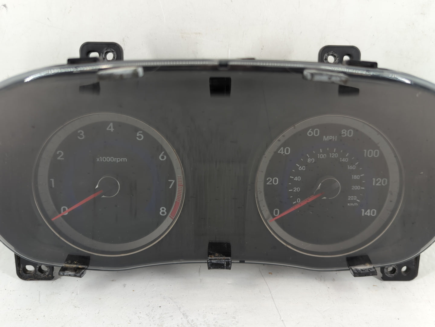 2012-2014 Hyundai Accent Instrument Cluster Speedometer Gauges P/N:94001-1R000 Fits Fits 2012 2013 2014 OEM Used Auto Parts 