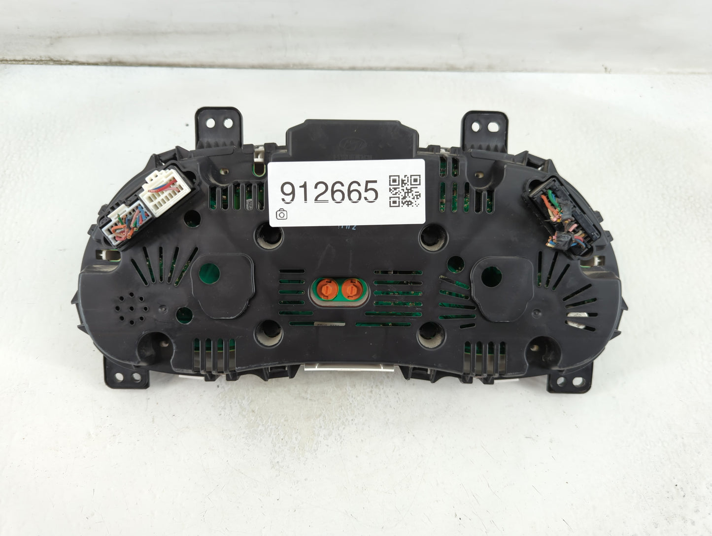 2012-2014 Hyundai Accent Instrument Cluster Speedometer Gauges P/N:94001-1R000 Fits Fits 2012 2013 2014 OEM Used Auto Parts 