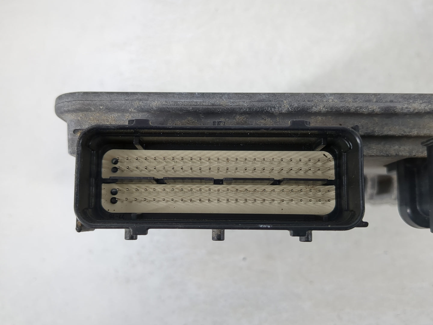 2012 Hyundai Azera PCM Engine Control Computer ECU ECM PCU OEM Fits OEM Used Auto Parts - Oemusedautoparts1.com