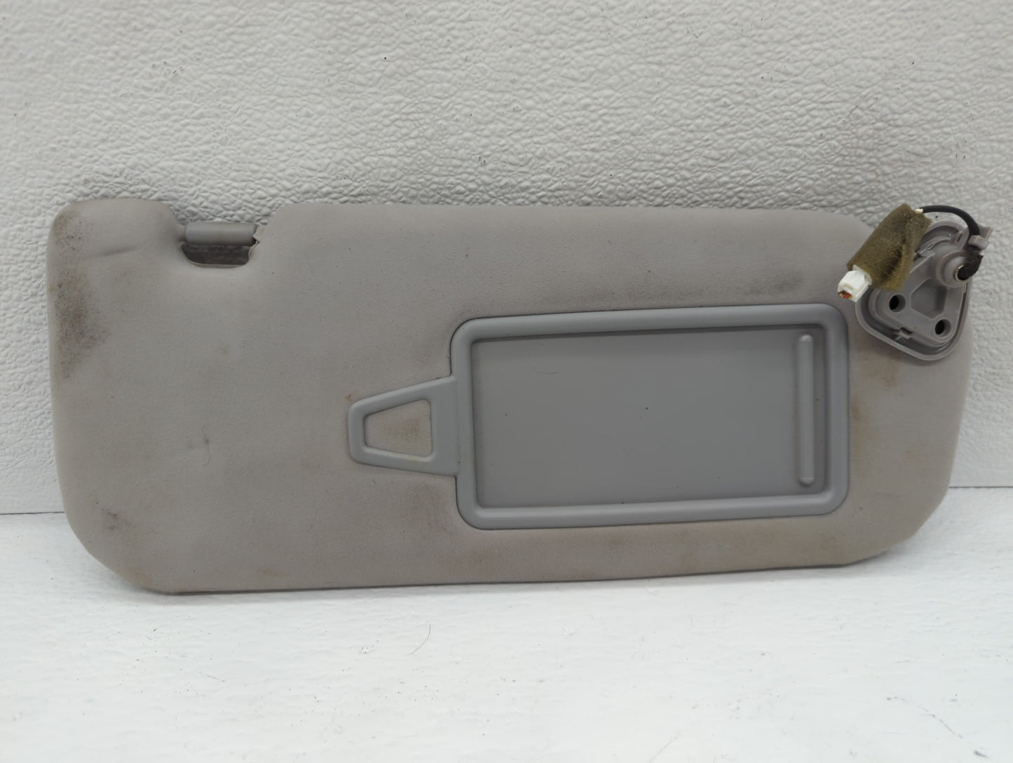 2012-2017 Hyundai Azera Sun Visor Shade Replacement Passenger Right Mirror Fits Fits 2012 2013 2014 2015 2016 2017 OEM Used 