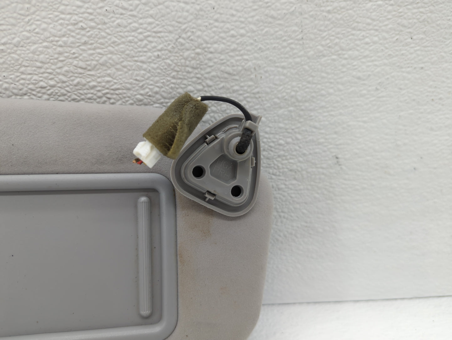 2012-2017 Hyundai Azera Sun Visor Shade Replacement Passenger Right Mirror Fits Fits 2012 2013 2014 2015 2016 2017 OEM Used 