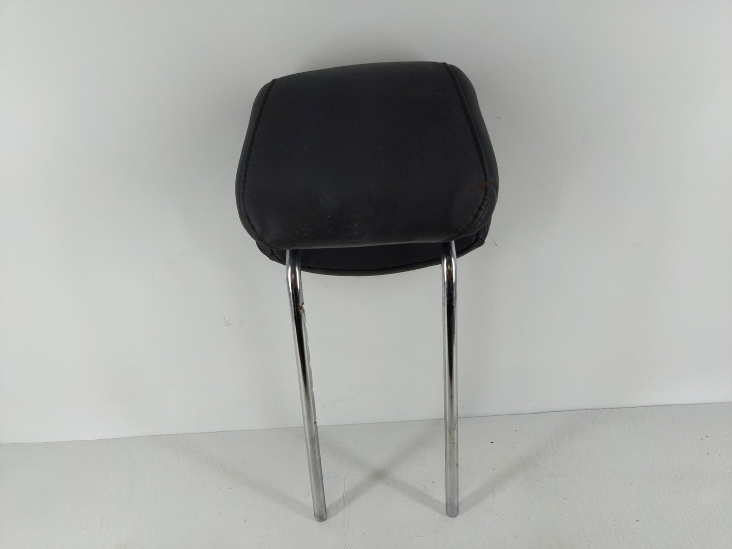 2012-2017 Hyundai Azera Headrest Head Rest Front Driver Passenger Seat Fits Fits 2012 2013 2014 2015 2016 2017 OEM Used Auto