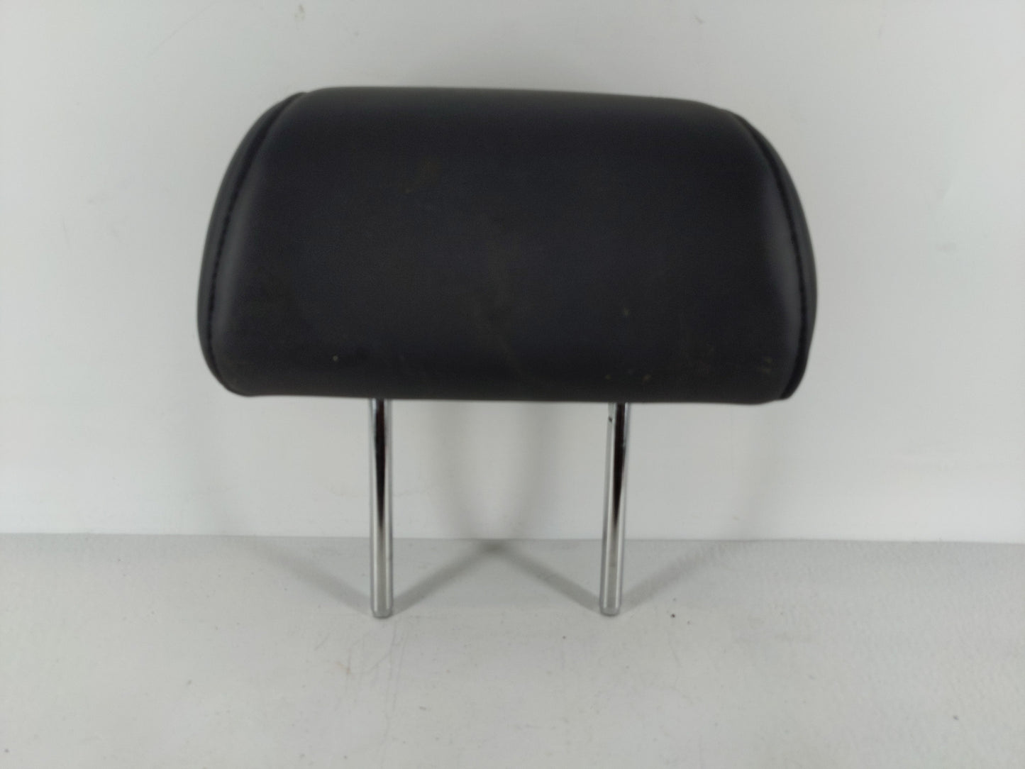 2012-2017 Hyundai Azera Headrest Head Rest Rear Seat Fits Fits 2012 2013 2014 2015 2016 2017 OEM Used Auto Parts - Oemusedau