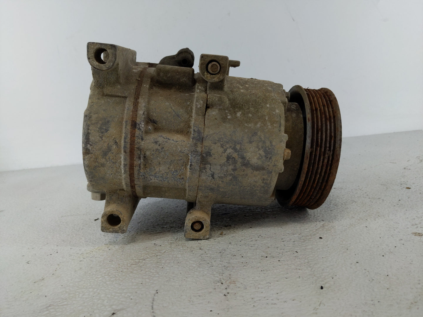 2012-2012 Hyundai Azera Air Conditioning A/c Ac Compressor Oem - Oemusedautoparts1.com