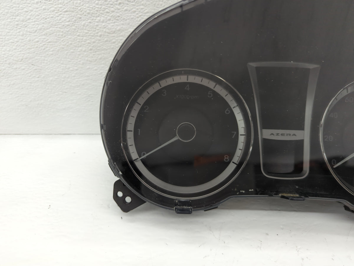 2012 Hyundai Azera Instrument Cluster Speedometer Gauges P/N:94001-3V100 Miles:1K Fits OEM Used Auto Parts - Oemusedautopart