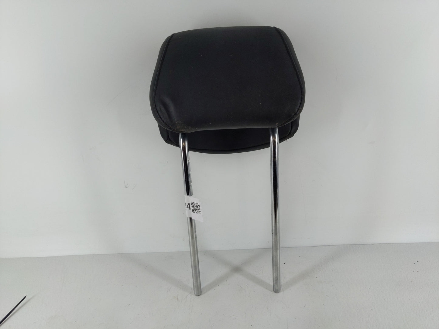 2012-2014 Hyundai Azera Headrest Head Rest Rear Seat Fits Fits 2012 2013 2014 OEM Used Auto Parts - Oemusedautoparts1.com