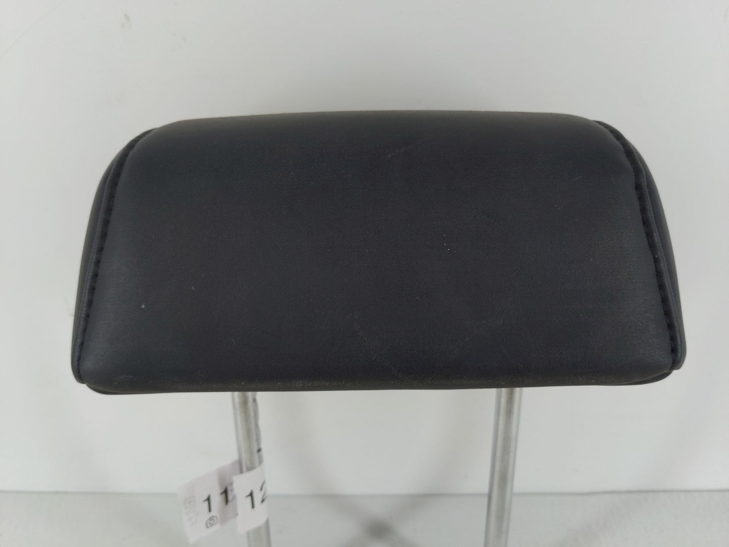2012-2014 Hyundai Azera Headrest Head Rest Rear Seat Fits Fits 2012 2013 2014 OEM Used Auto Parts - Oemusedautoparts1.com
